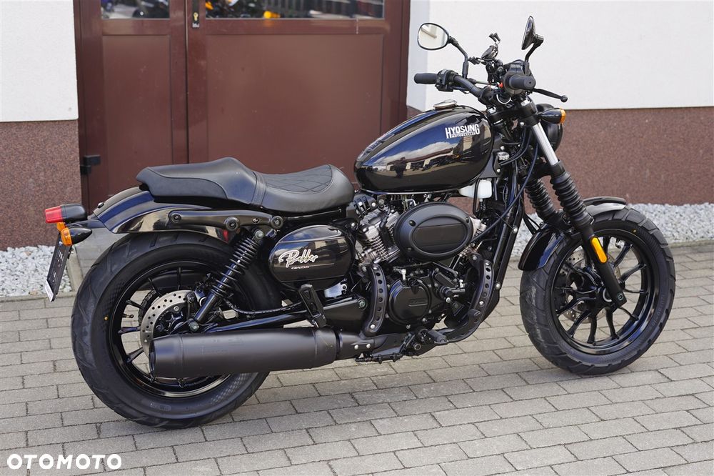 Hyosung GV - 4