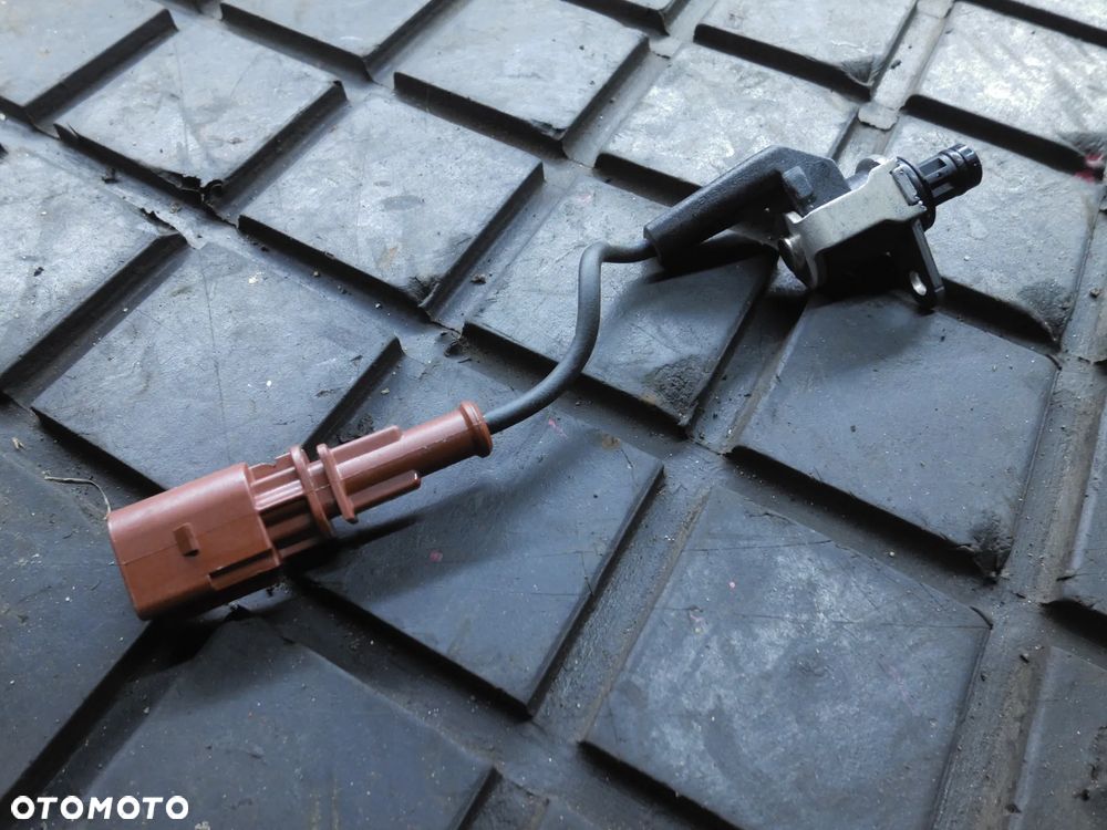 Czujnik Pompy Wody Audi A4 B9 Lift 05L907284 - 1