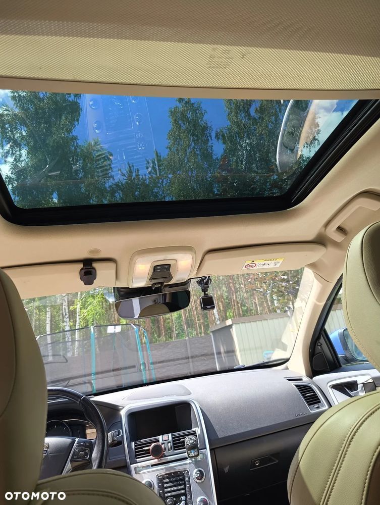Volvo XC 60 D4 Drive-E Summum - 3