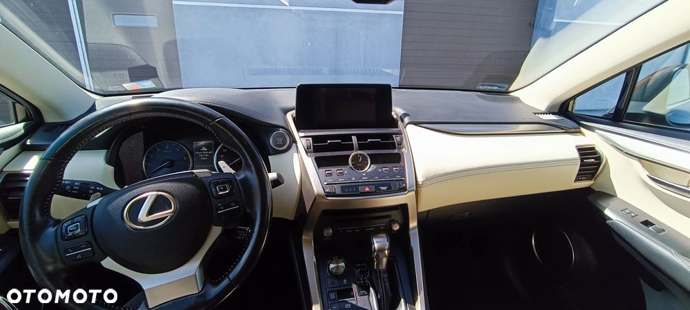 Lexus NX 300 Elegance AWD - 10