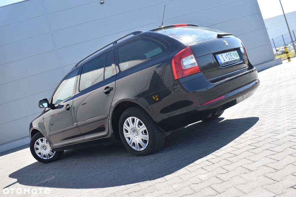 Skoda Octavia 2.0 TDI DPF DSG Ambition - 26