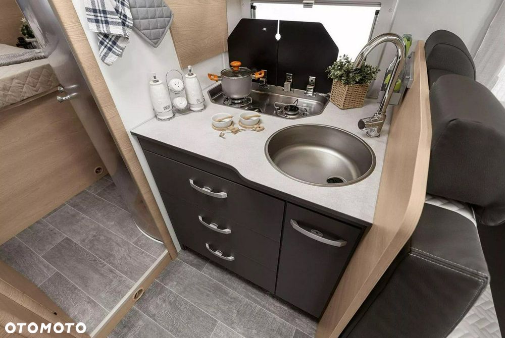 Giottiline Siena 390F - Zimowy dla 5 osób, Automat! - 8