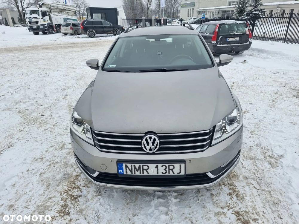 Volkswagen Passat 2.0 TDI Comfortline - 5