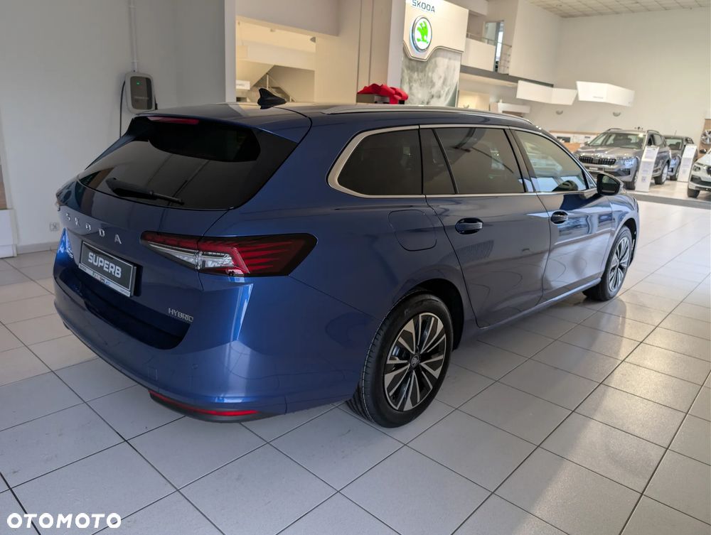 Skoda Superb 1.5 TSI mHEV Edition 130 DSG - 6