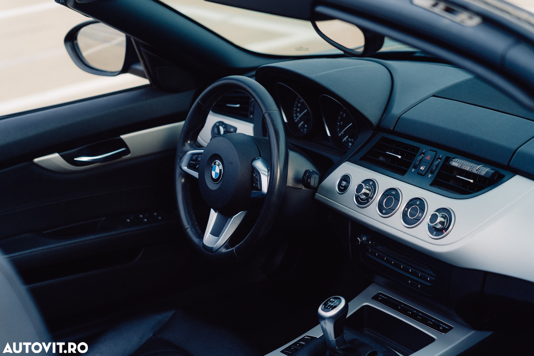 BMW Z4 sDrive28i - 13