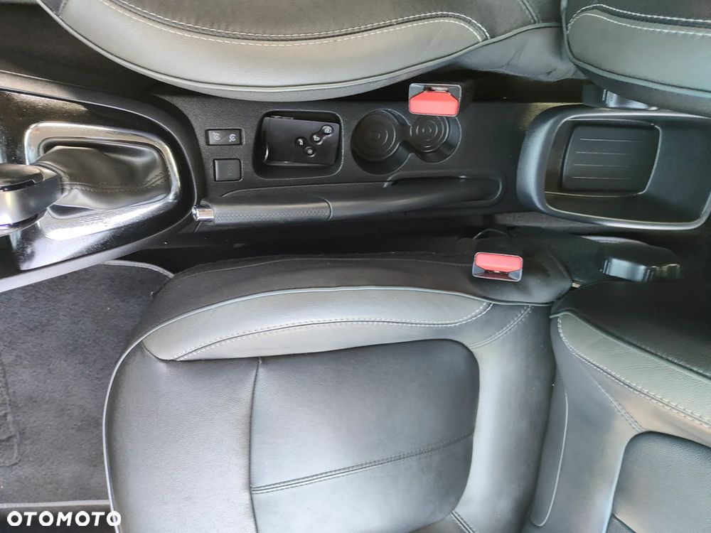 Renault Captur 1.5 dCi Intens EDC - 16