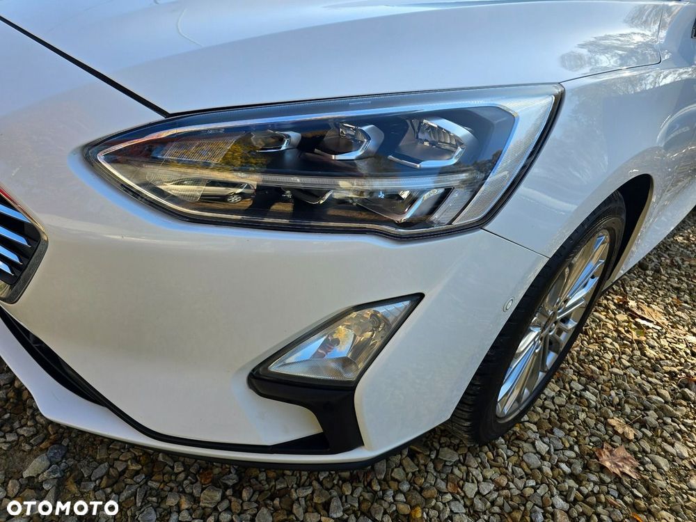 Ford Focus 1.0 EcoBoost STart-Stopp-System TITANIUM - 34