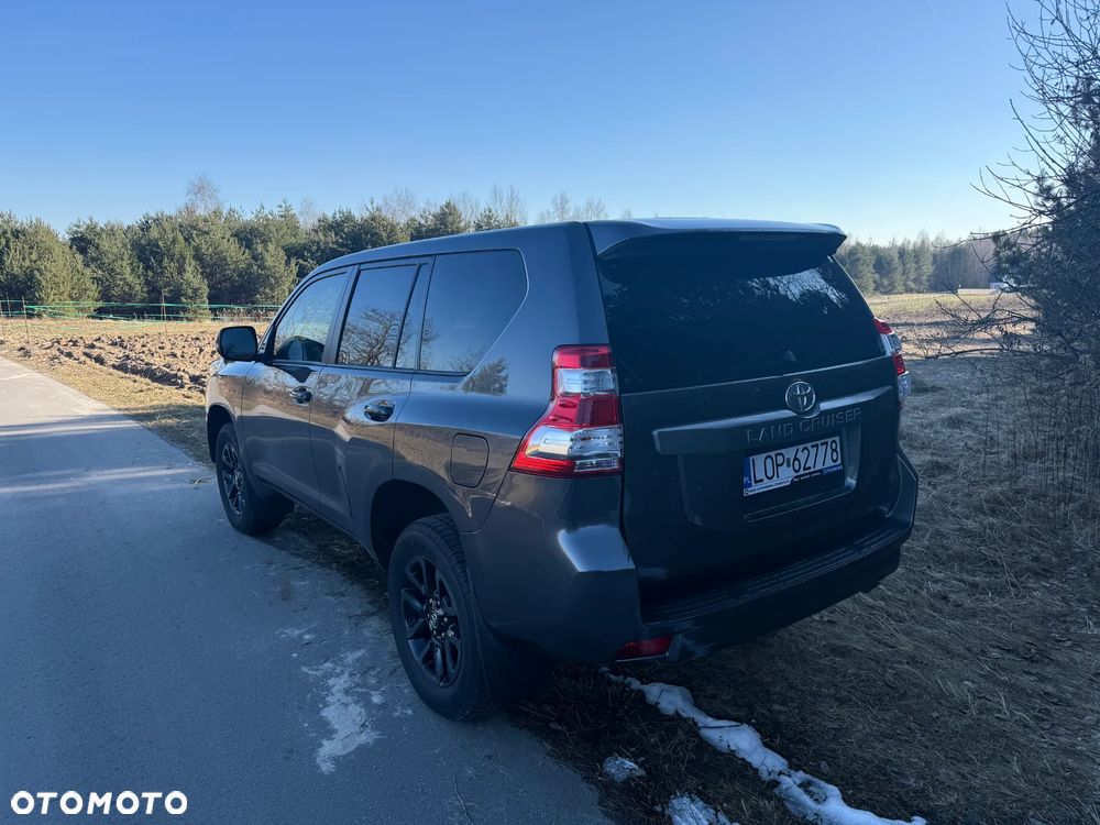 Toyota Land Cruiser 2.8 D-4D - 3