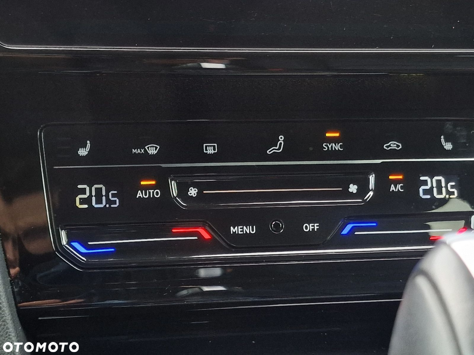 Volkswagen Arteon 2.0 TSI 4Motion R DSG - 27