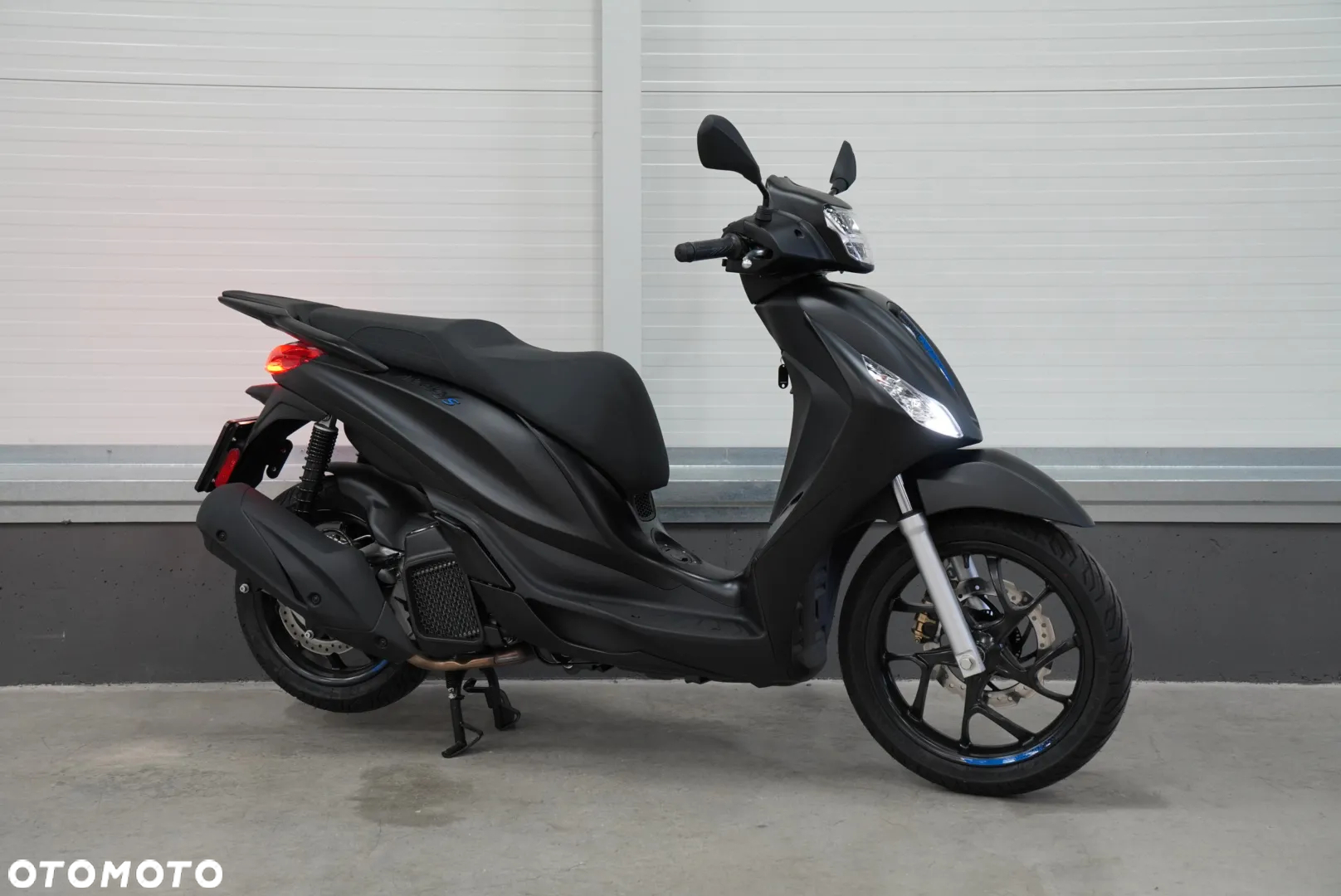Piaggio Medley - 10