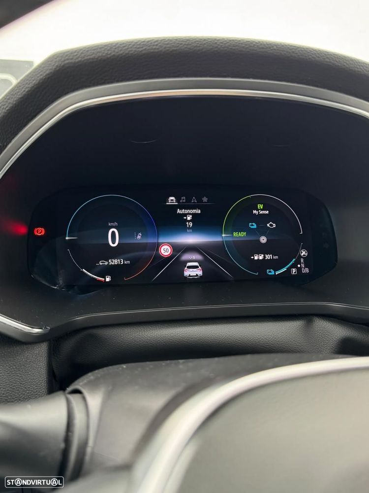 Renault Captur - 54