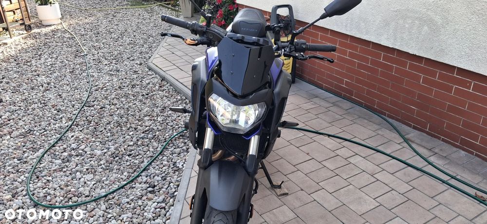 Yamaha MT - 4