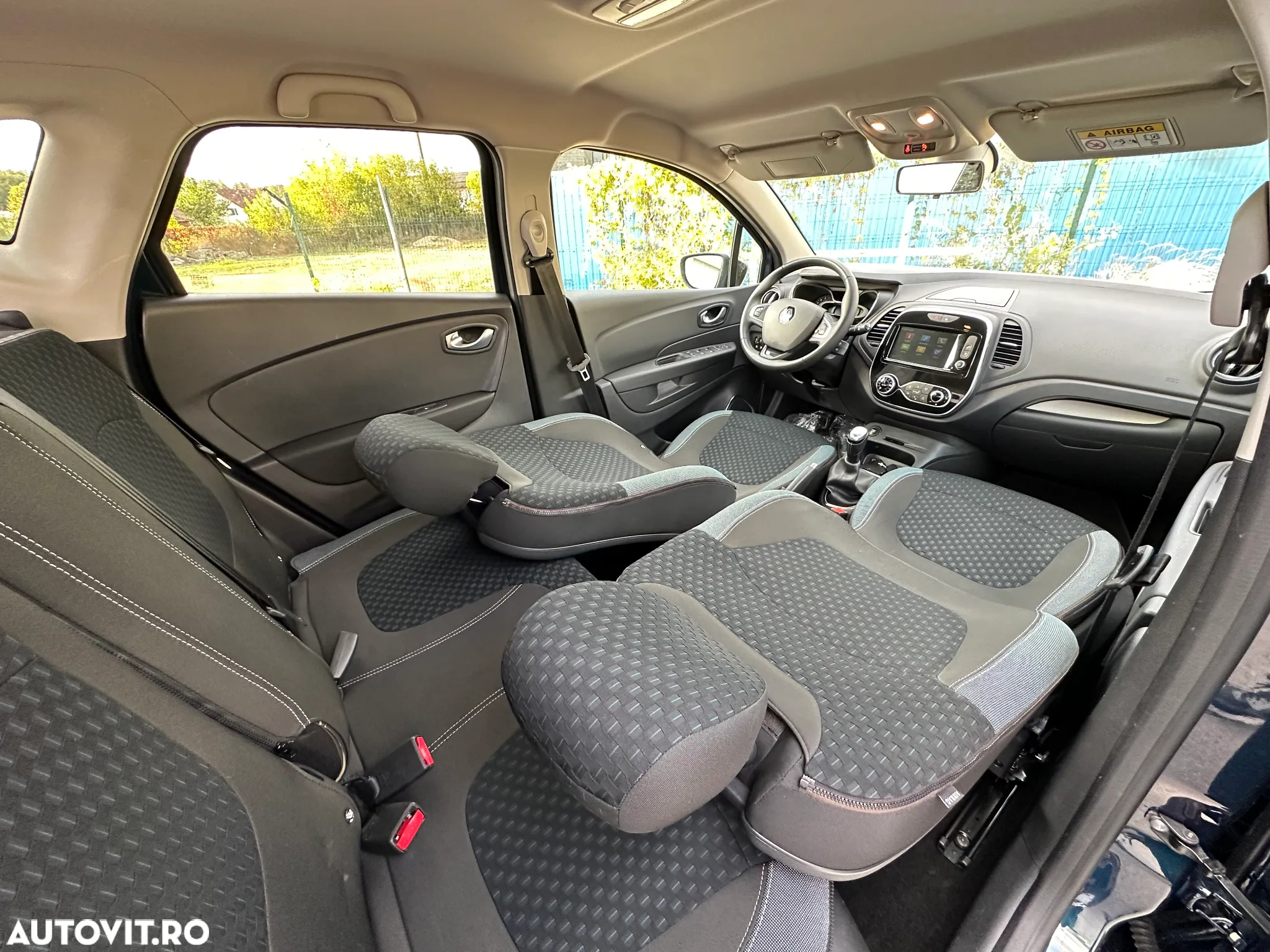 Renault Captur (ENERGY) TCe 90 INTENS - 9