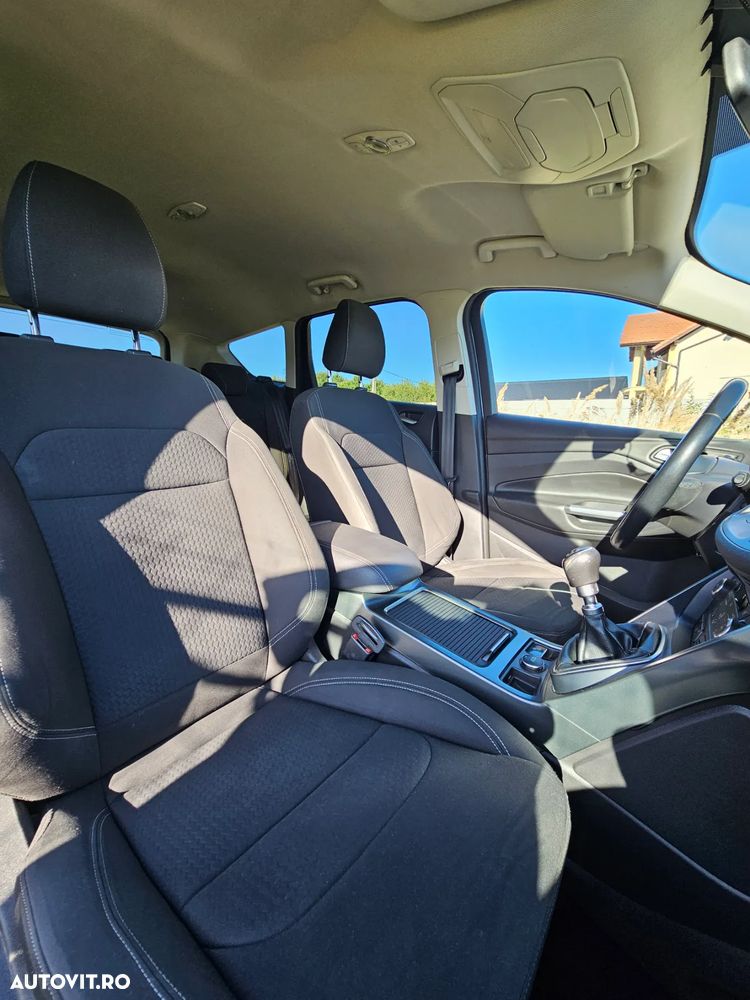 Ford Kuga 2.0 TDCi 4WD Titanium - 9