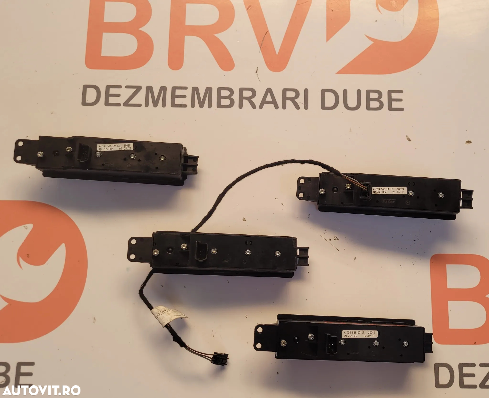 Buton geamuri electrice dreapta pentru Mercedes Vito W639 Euro 5 An fabricatie 2012 - 3