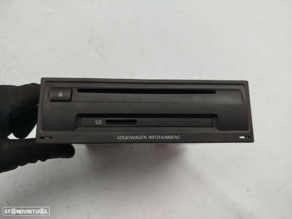 Rádio / auto-rádio VOLKSWAGEN Golf VII (5G1, BQ1, BE1, BE2) - 1