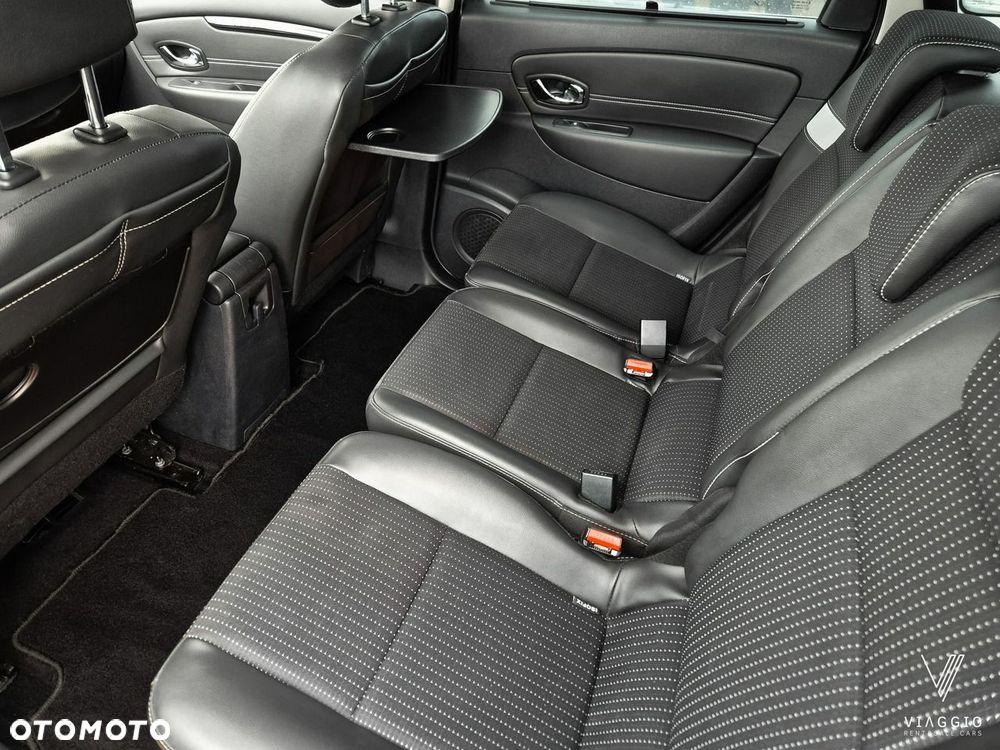 Renault Grand Scenic - 39