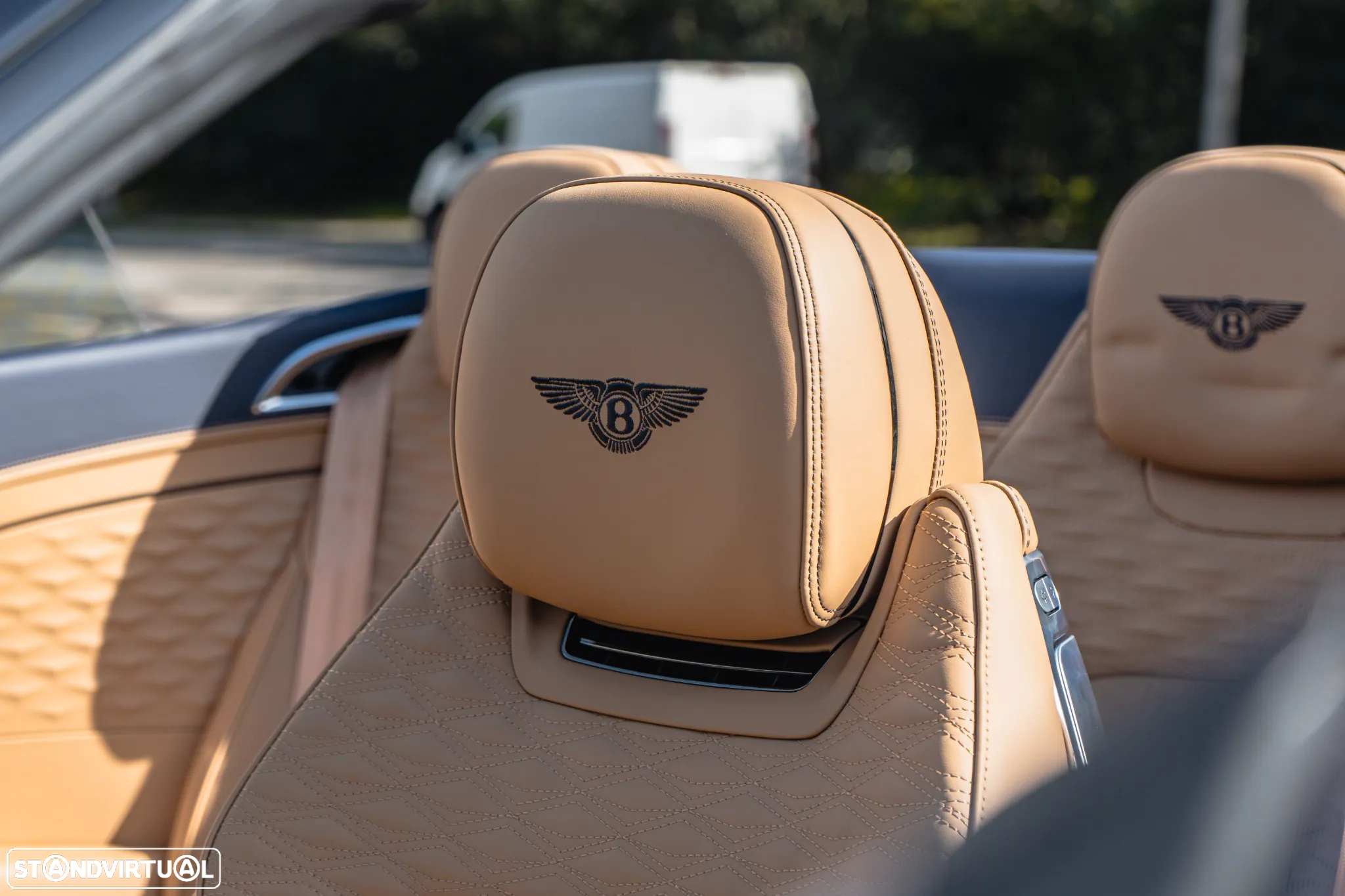 Bentley Continental GTC 4.0 Hybrid Speed - 21