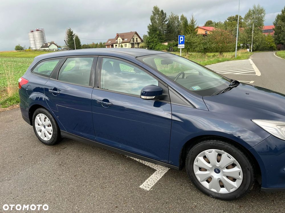 Ford Focus SW - 4