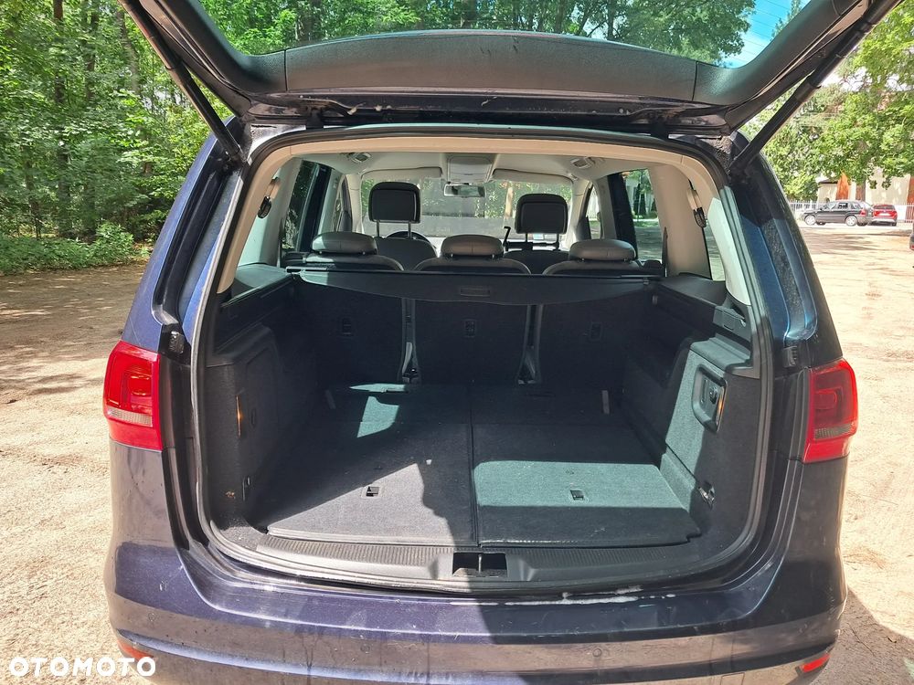 Volkswagen Sharan 2.0 TDI Highline DSG - 10