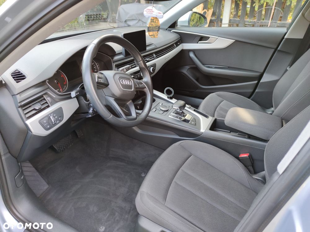 Audi A4 Avant 2.0 TDI S tronic quattro - 17