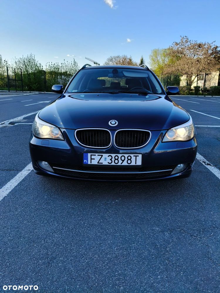 BMW Seria 5 525d - 4