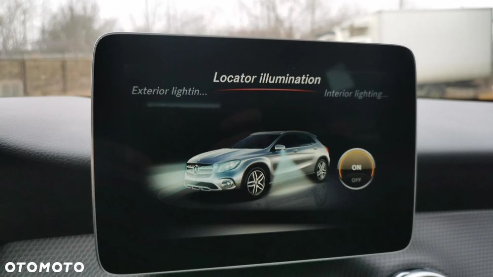 Mercedes-Benz GLA 180 7G-DCT Style - 15