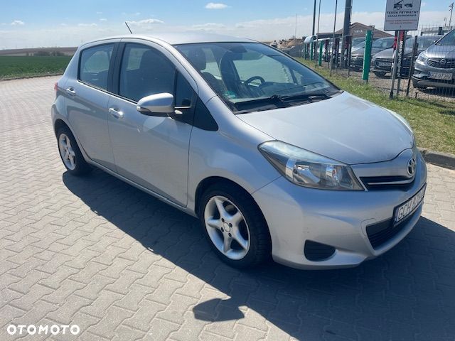 Toyota Yaris 1.4 D-4D Luna EU5 - 3