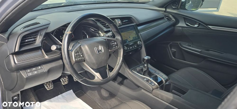 Honda Civic 1.5 i-VTEC Turbo Prestige - 8