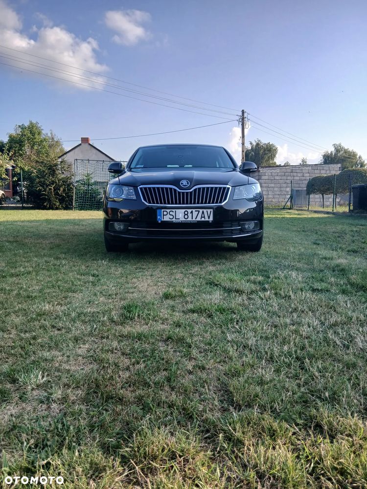 Skoda Superb 2.0 TDI Ambition - 9
