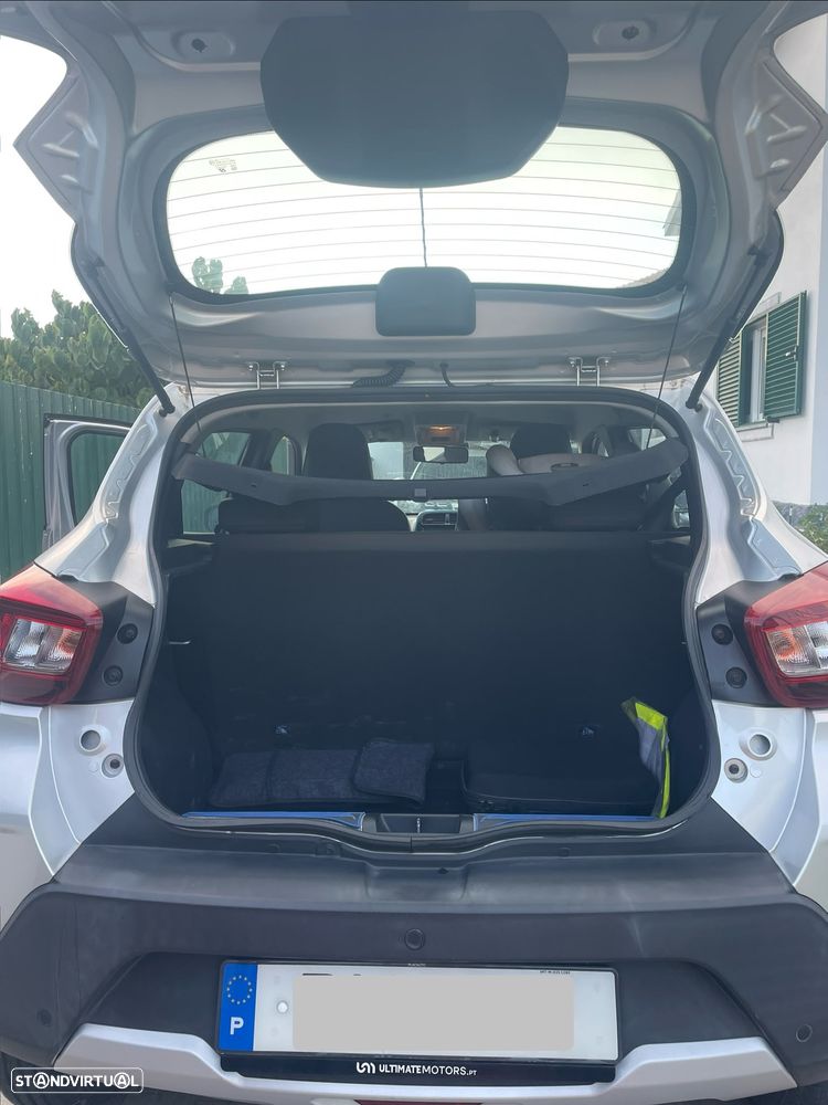 Dacia Spring - 11