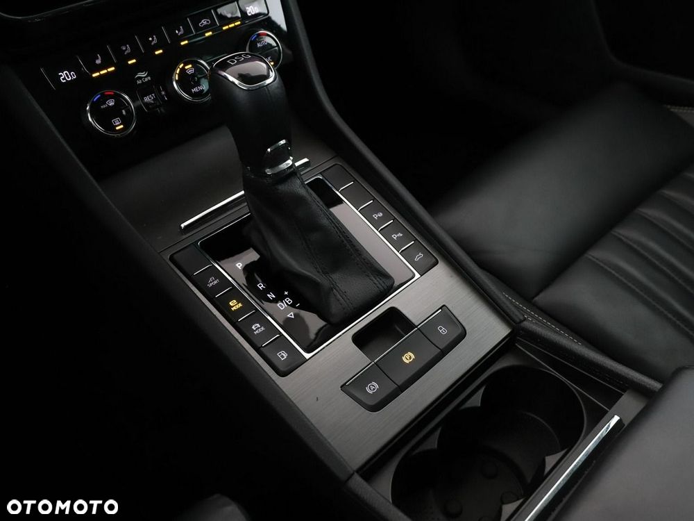 Skoda Superb 1.4 TSI Plug-In Hybrid Style DSG - 32