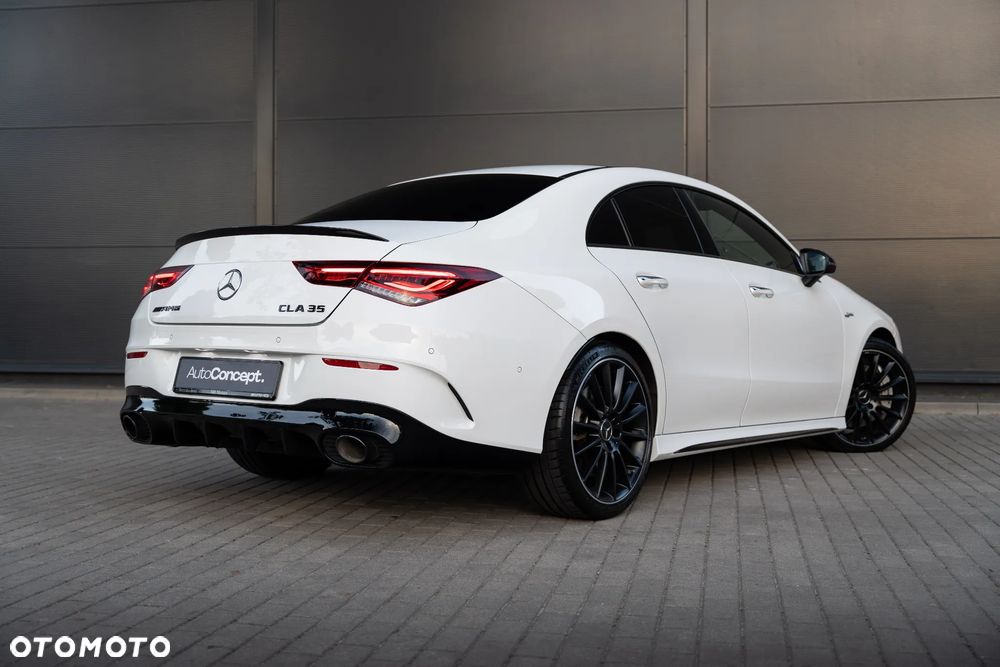 Mercedes-Benz CLA AMG 35 4-Matic 7G-DCT - 4