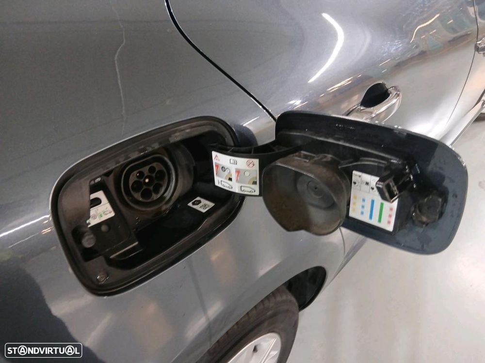 Renault Mégane 1.6 Plug-In Equilibre - 10