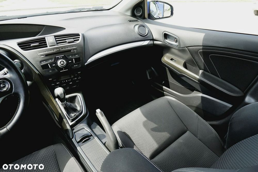 Honda Civic 1.8 Sport - 12