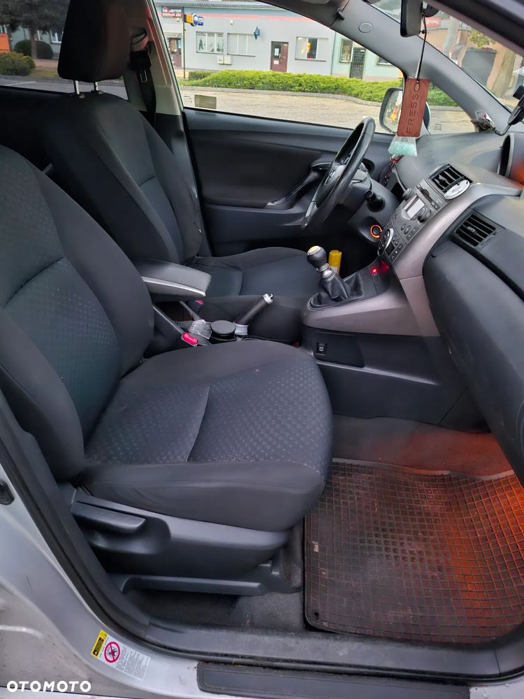 Toyota Verso 2.0 D-4D Sol 7os - 10