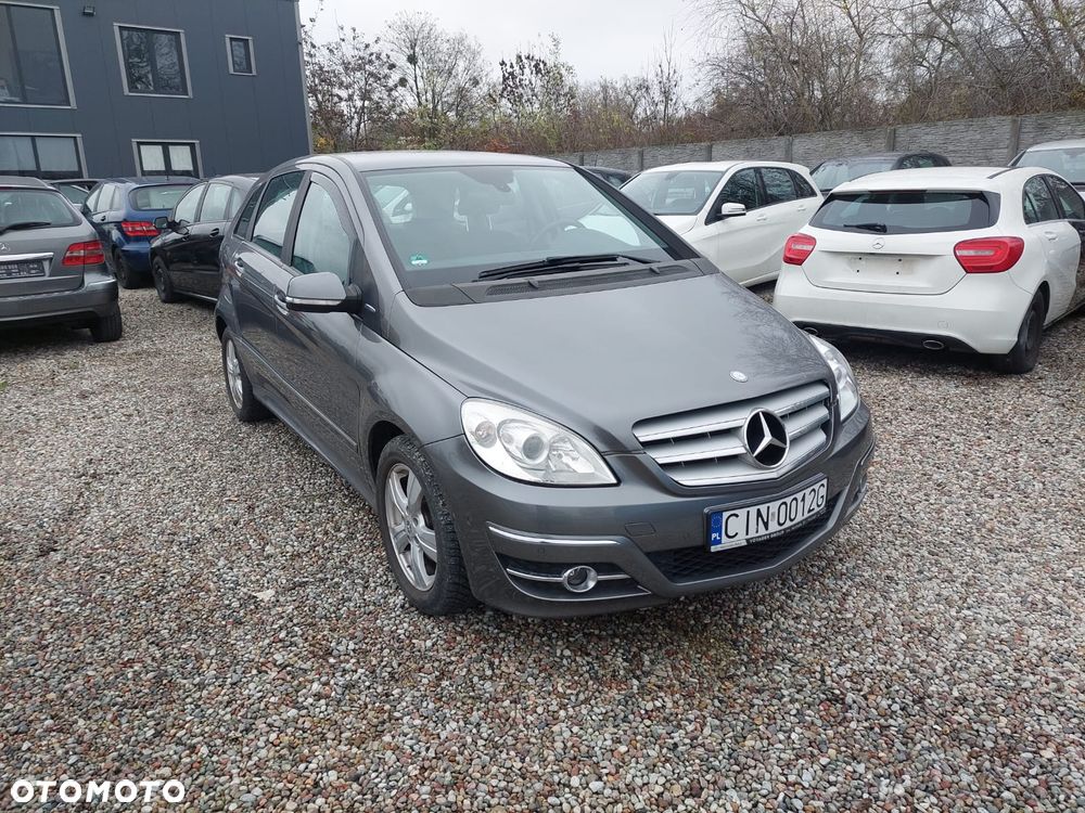 Mercedes-Benz Klasa B - 2