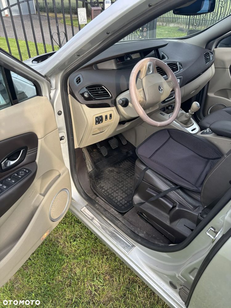 Renault Scenic - 4