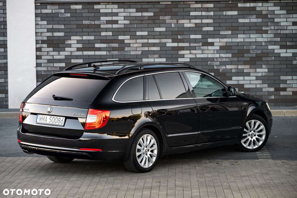 Skoda Superb 2.0 TDI L&K DSG - 3