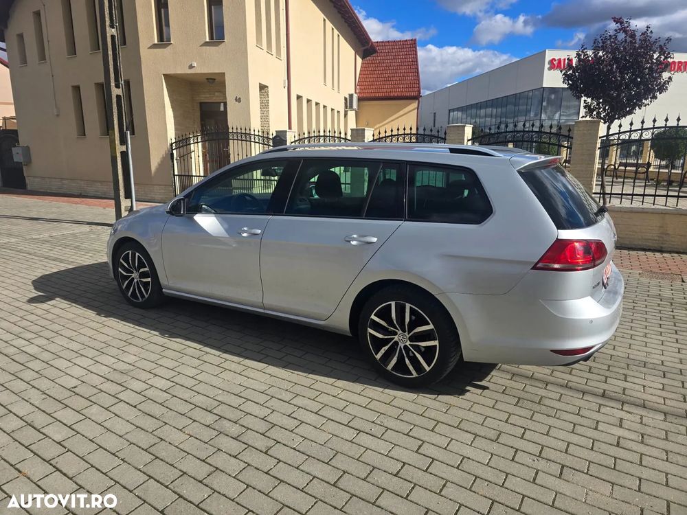Volkswagen Golf 1.6 BlueTDI DSG Comfortline - 4