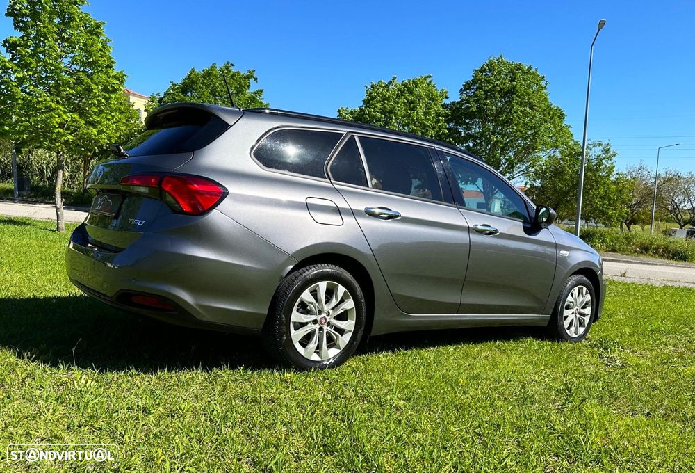 Fiat Tipo Station Wagon 1.3 M-Jet Lounge - 13
