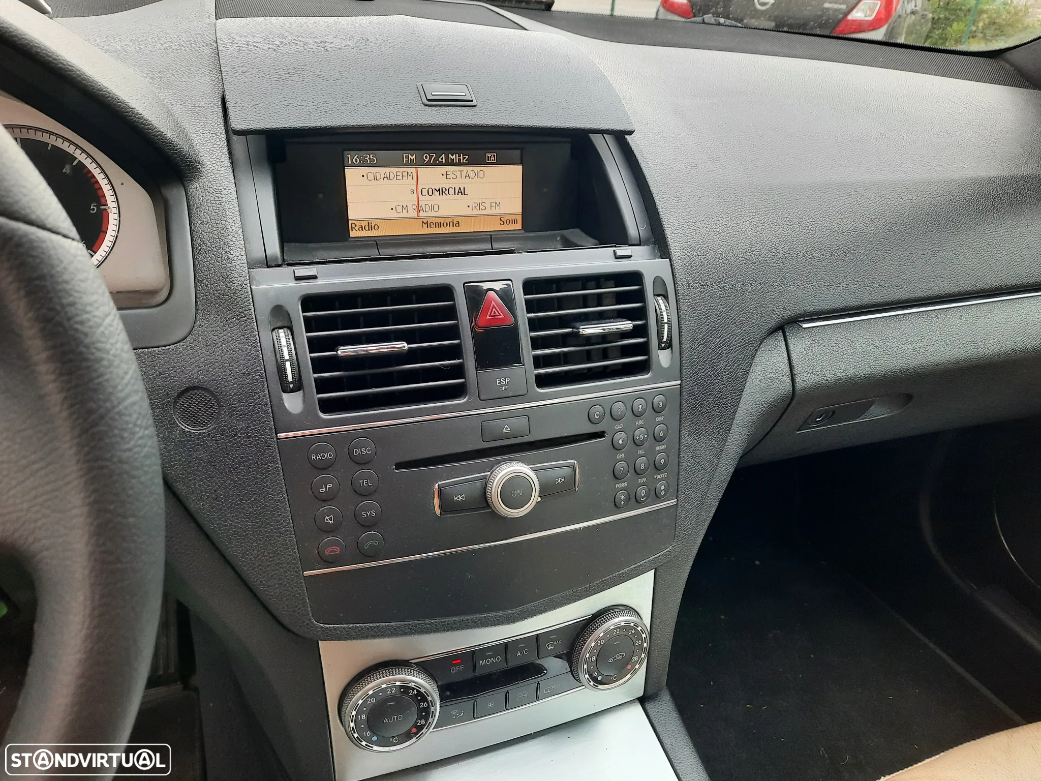 Mercedes-Benz C 220 CDi Avantgarde BlueEfficiency - 9