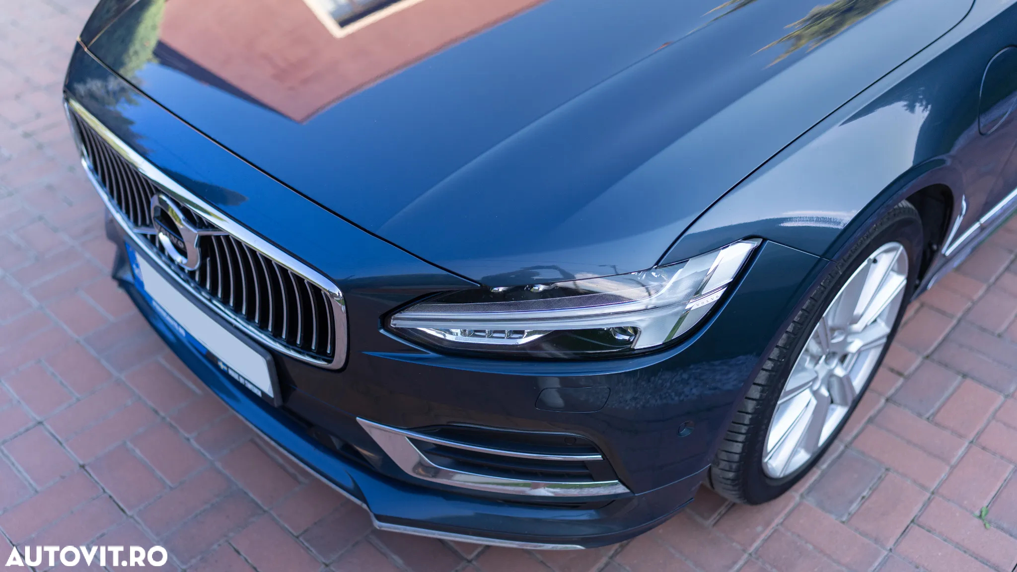 Volvo S90 T8 Twin Engine AWD Geartronic Inscription - 9