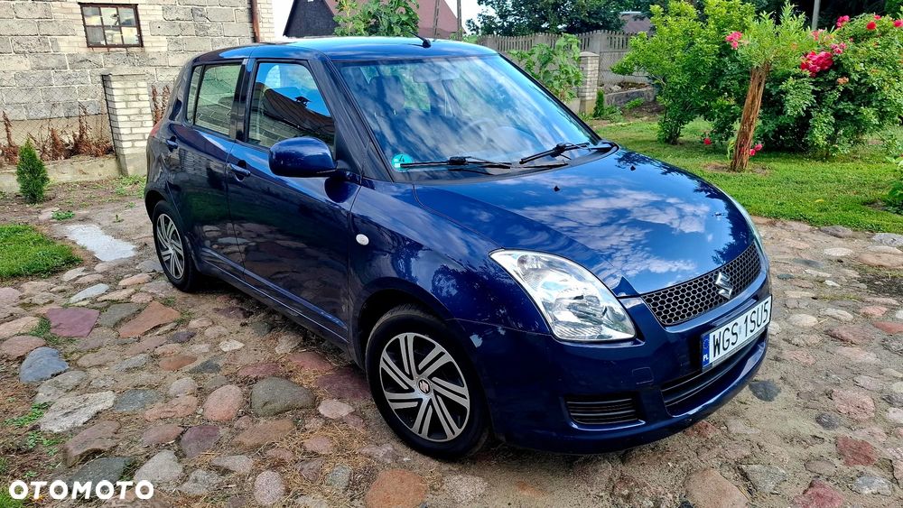 Suzuki Swift 1.3 Club - 3