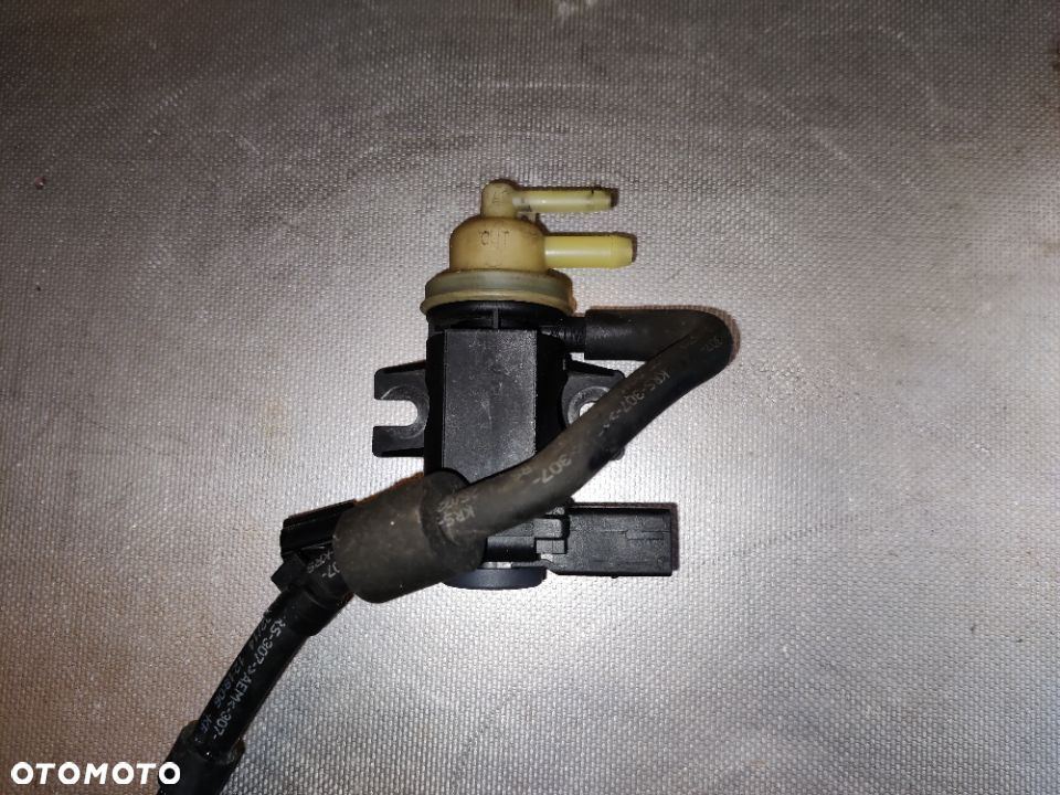 Zawór Podciśnienia EGR 1.6 2.0 TDI Skoda Octavia 3 Superb VW Golf Passat Seat Leon Audi A3 - 1