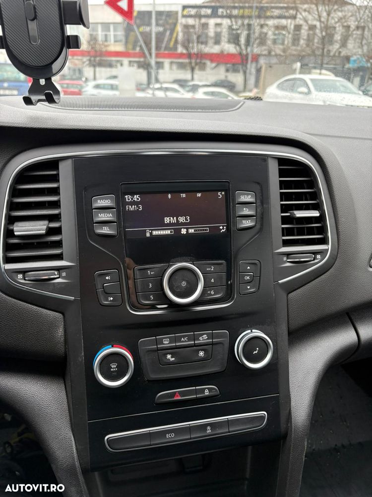 Renault Megane - 6