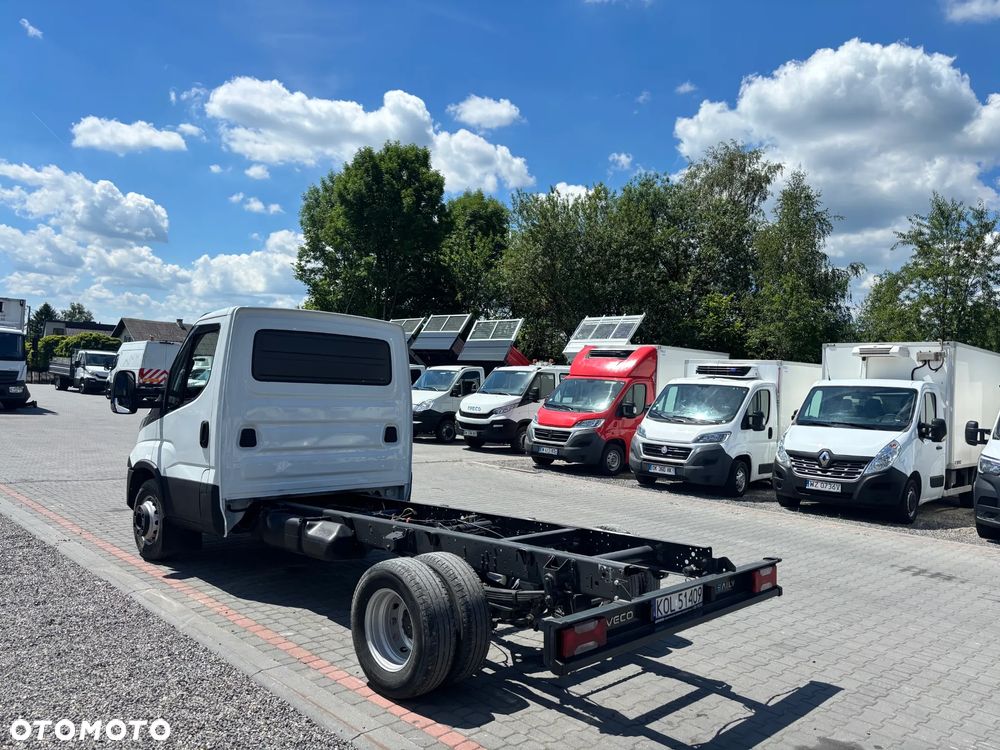 Iveco DAILY 65C15,65C17,65C18,70C15,70C17,70C18,72C15,72C17,72C18 RAMA DO ZABUDOWY WYWROT KONTENER CHLODNIA 70 SZTUK NA PLACU - 6