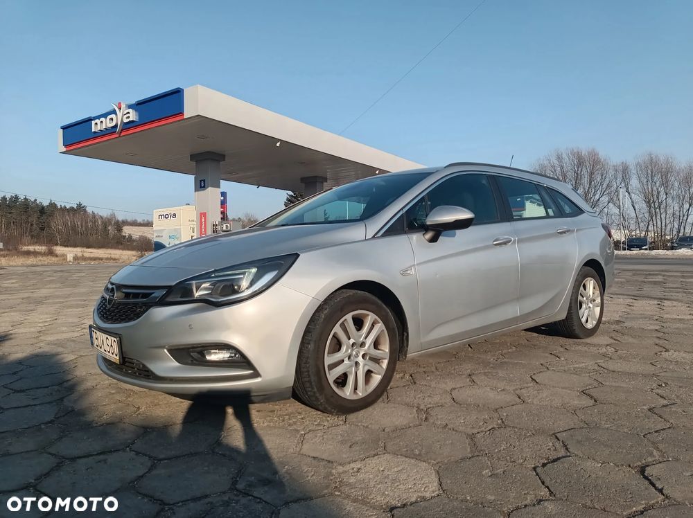 Opel Astra 1.4 T Enjoy - 1