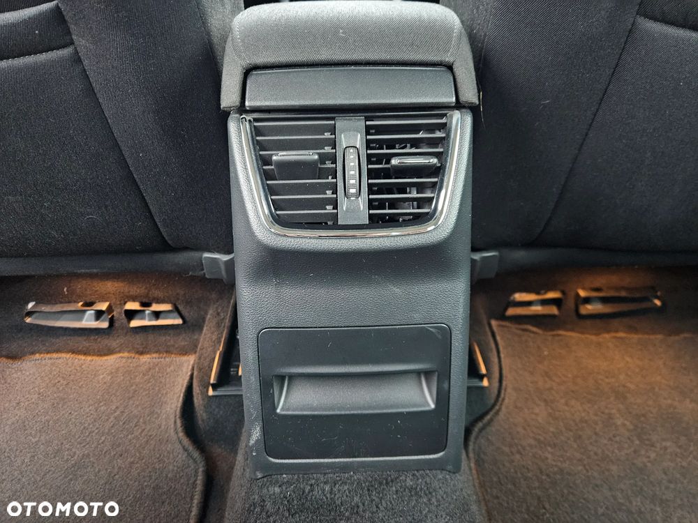 Skoda Octavia 1.5 TSI ACT Style DSG - 21