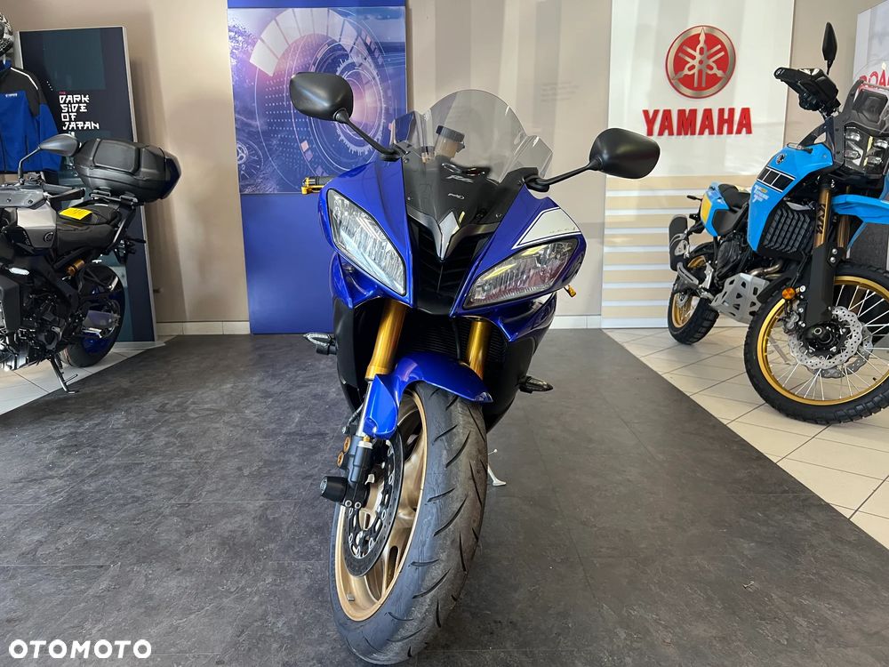 Yamaha R6 - 23